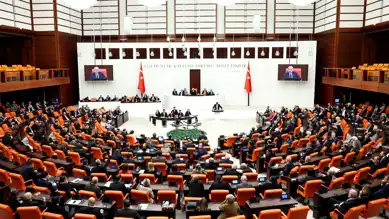 Türkiye'de 168 Siyasi Parti Var! AK Parti Önde