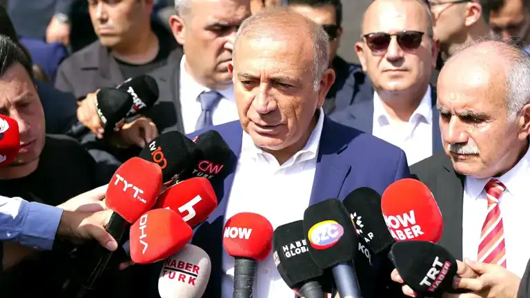 Gürsel Tekin: CHP İstanbul'da Tartışmaların Dışında Kalacağız